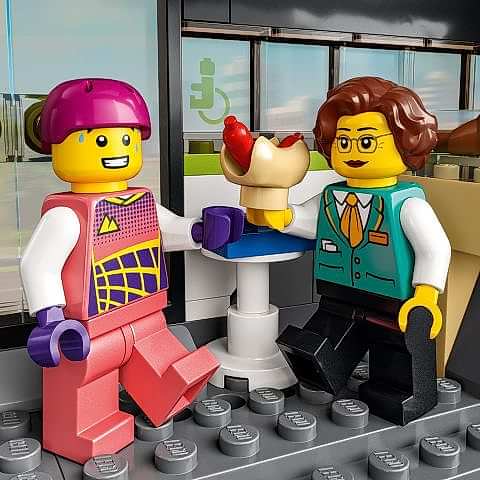 LEGO® City Ekspres Yolcu Treni 60337 - 7 Yaş ve Üzeri Çocuklar için Powered Up Teknolojili Oyuncak Tren Yapım Seti