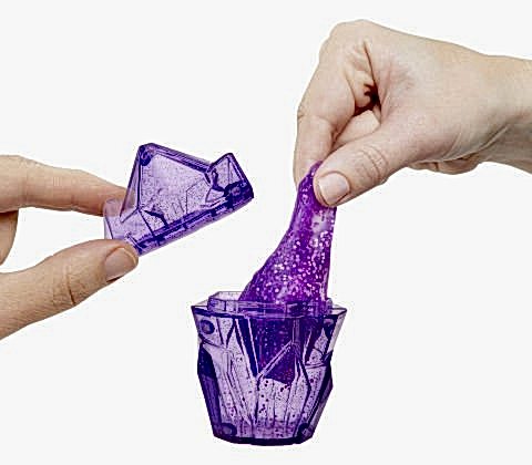 Rainbow High Violet - Parlak Slime ve Evcil Hayvan Serisi Bebeği