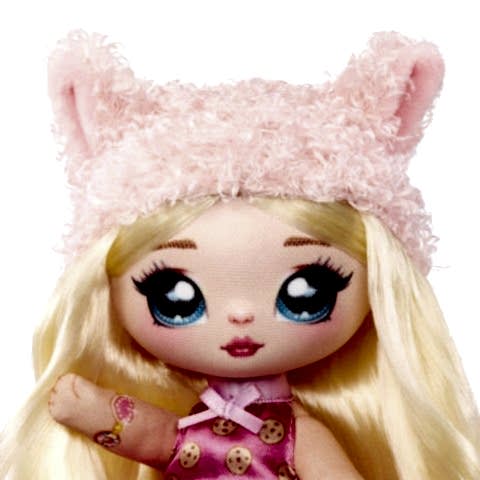 Na! Na! Na! Surprise Sweetest Sweets Lama Lily