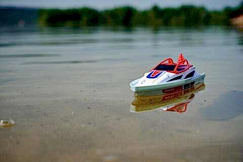 Dickie Toys UK Deniz Kruvazör 34cm