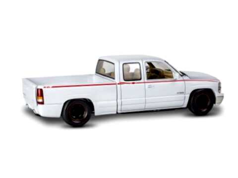 Revell 1999 Chevy® Silverado® Street Pickup