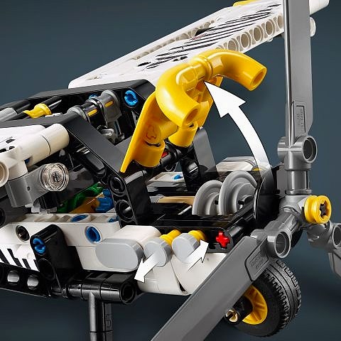 LEGO® Technic Arazi Uçağı Çocuklar için Oyuncak Uçak 42198