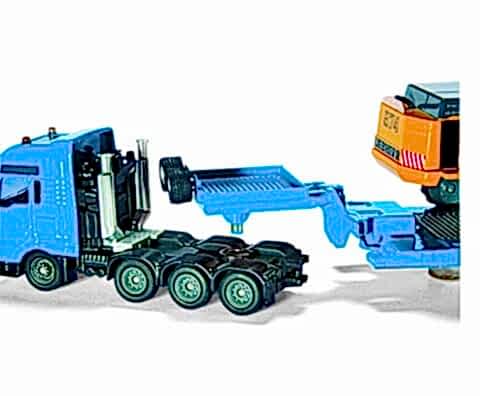 Liebherr Ekskavatör ve MAN Çekicisi