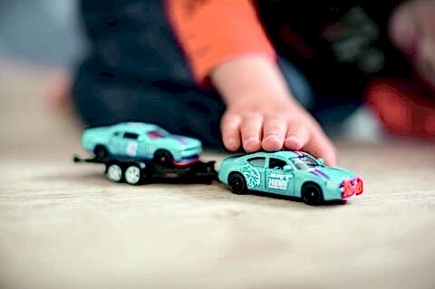 Dodge Charger ve Challenger Yarış