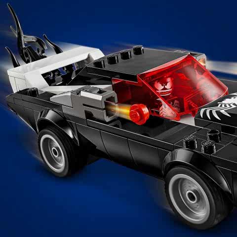 LEGO® Marvel Örümcek Adam, Venom Arabasına Karşı İnşa Edilebilen Oyuncak Araç Seti 76309