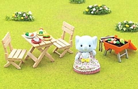 Barbekü Piknik Fil Kız