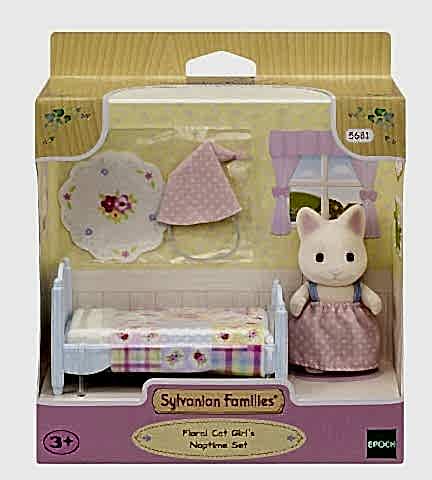 Çiçekli Kedi Kızın Uyku Seti