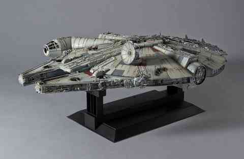 BANDAI SW Millenium Falcon